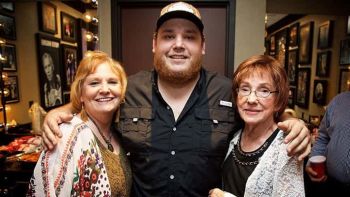 Luke Combs with his Mom and Grandma