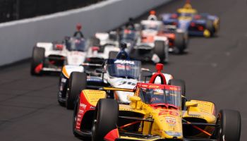 Indy 500 race cars racing