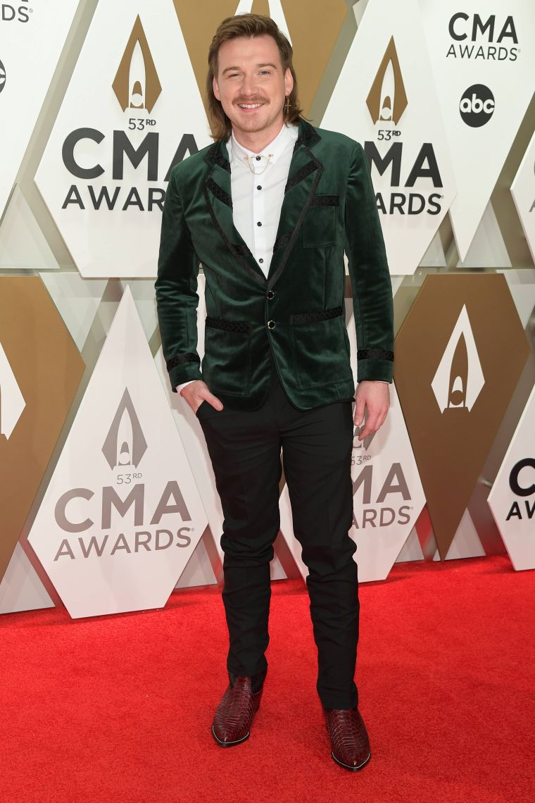 2019- The 53rd Annual CMA Awards - Arrivals