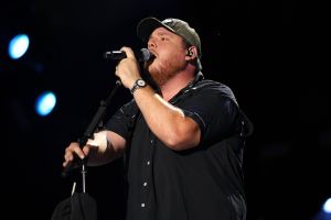 luke combs