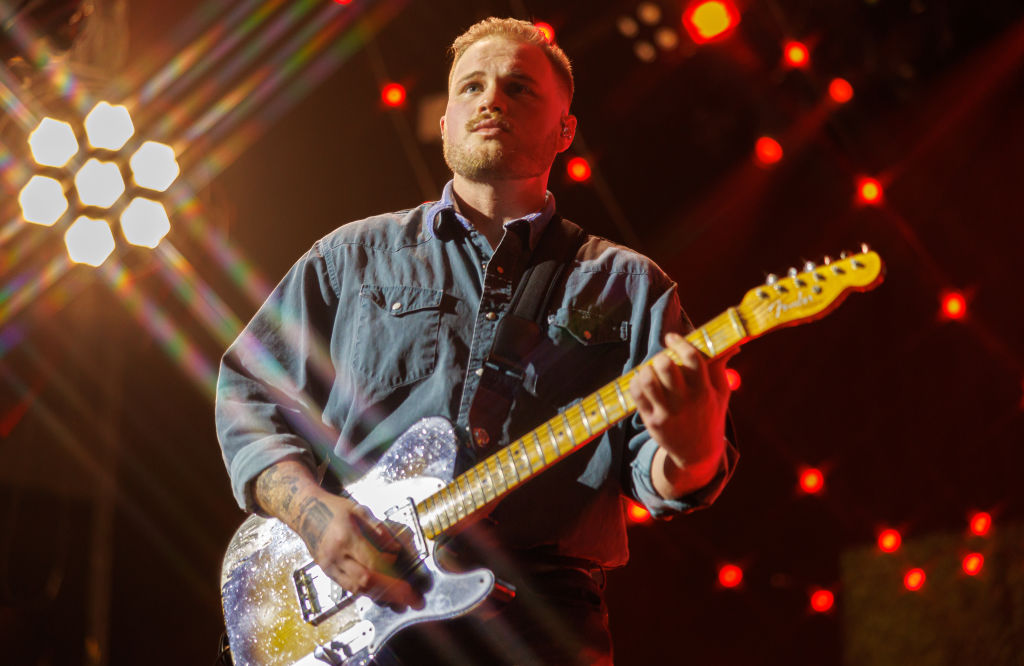 Bud Light Backyard Tour featuring Zach Bryan with Leon Bridges