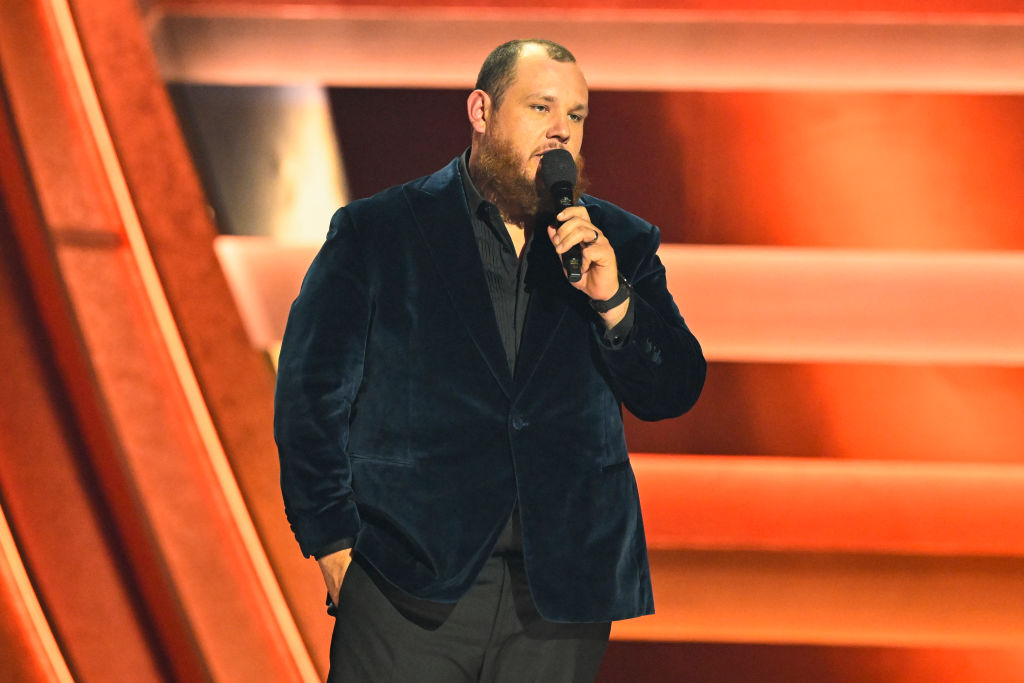 The 58th Annual CMA Awards - Show