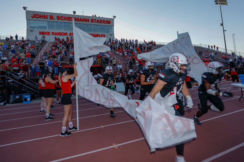 2020 High School Football Season Kicks Off in Indiana