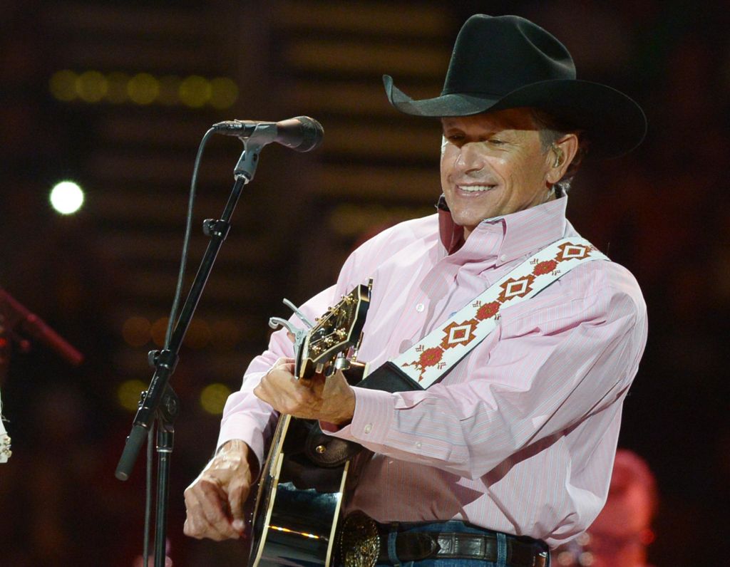 George Strait The Cowboy Rides Away Tour With Special Guest Sheryl Crow - Atlanta, Georgia