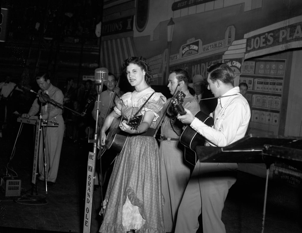 Kitty Wells At The Grand Ole Opry
