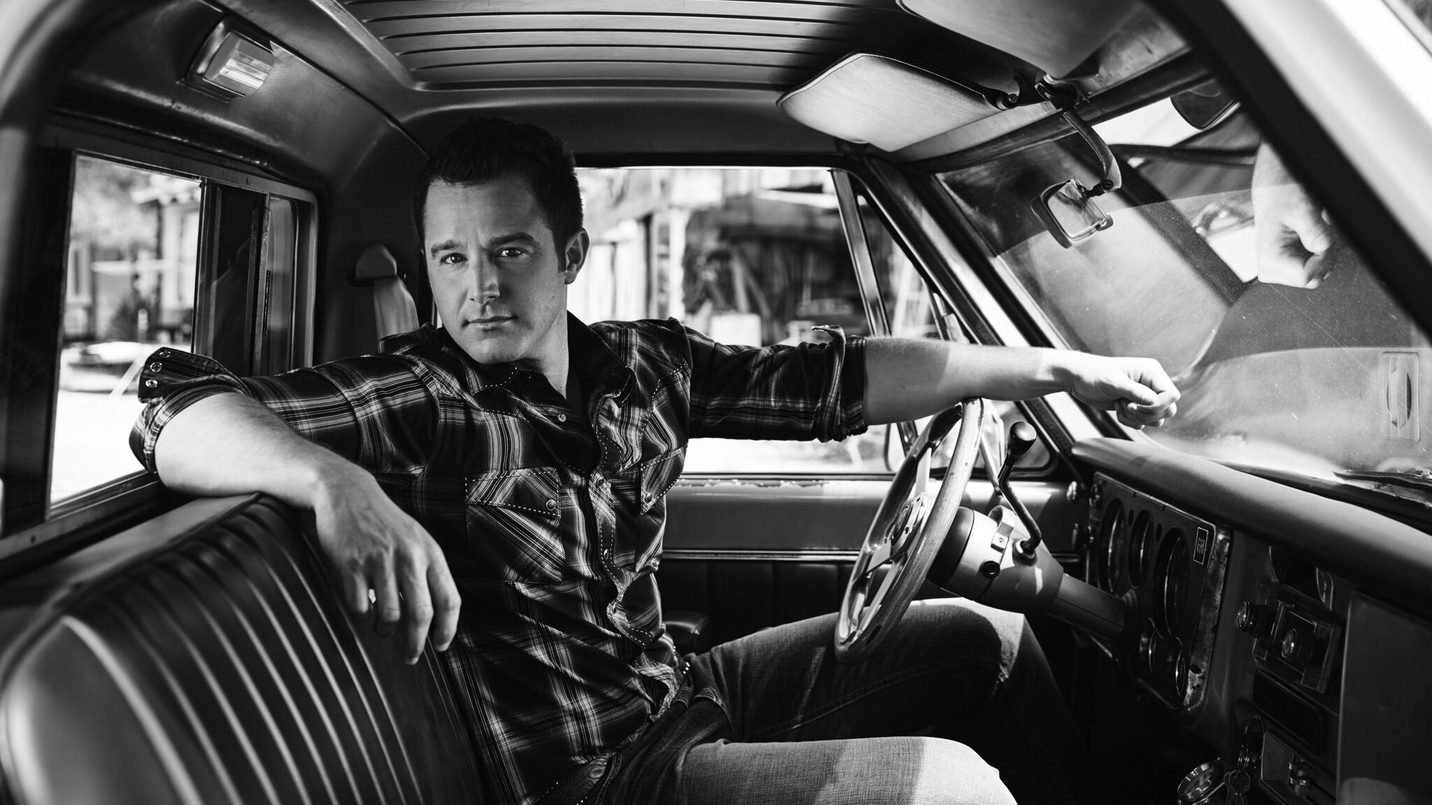 Easton Corbin Coming TO Indianapolis Live Nation Contest