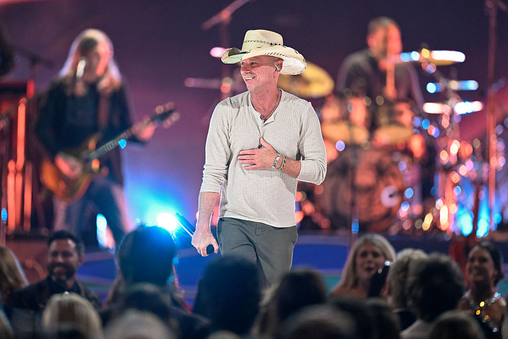 The 59th Annual CMA Awards - Show