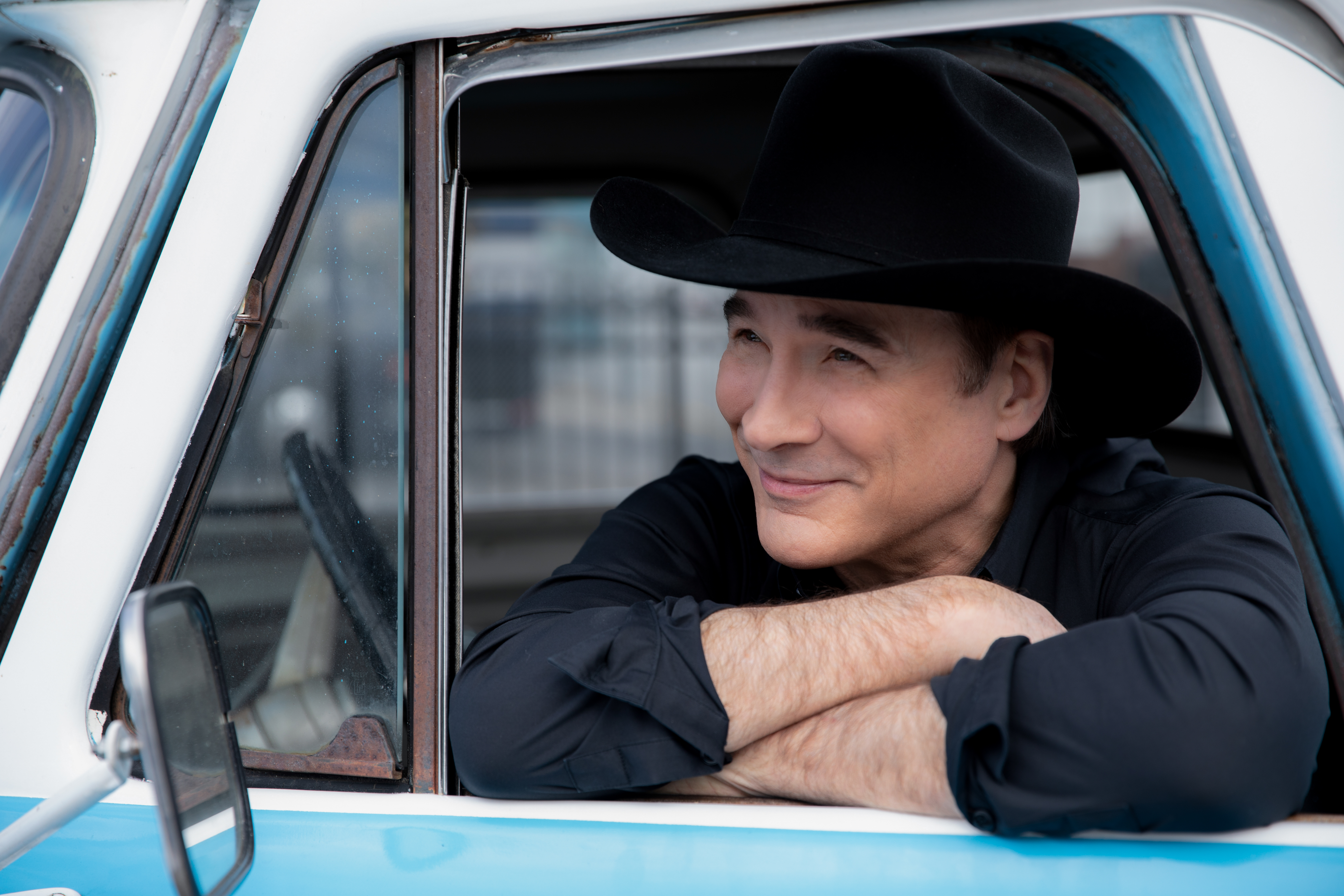 tickets to see clint black at everwise amphitheater at white river state park 10/09/2026
